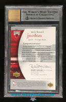 2005 Michael Jordan BGS 9 10 SP Authentic SP Limited Warm Ups Auto #12 10/100