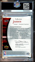 2005 SP Authentic LeBron James Limited Warm-Ups Auto #14 77 of 100 PSA 9 70400862