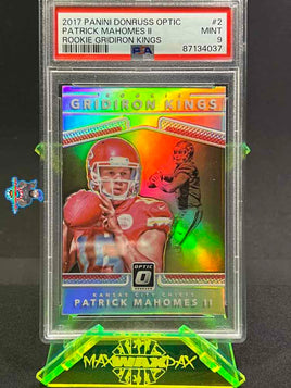 2017 Donruss Optic Patrick Mahomes Rookie Gridiron Kings #2 PSA 9 87134037