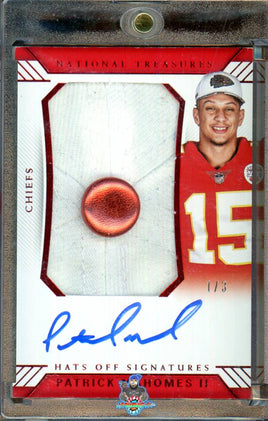 2017 Patrick Mahomes Raw National Treasures Rookie Hats Off Auto #RH2PM 1/3