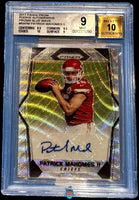 2017 Prizm Patrick Mahomes Rookie Auto Blue Wave /149 BGS 9 10