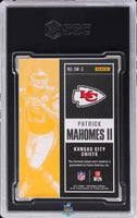 2017 Patrick Mahomes SGC 8.5 Contenders Vert Rookie Ticket Swatch #SW3